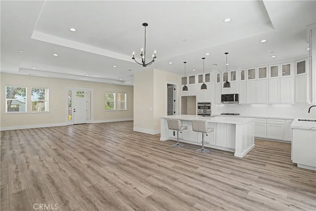 Photo of 3997 Skyview