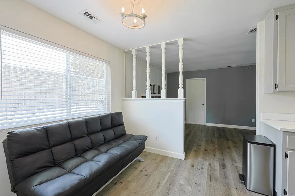 Photo of 1127 Paula Way