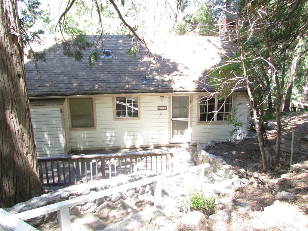 Photo of 976 Berne Drive