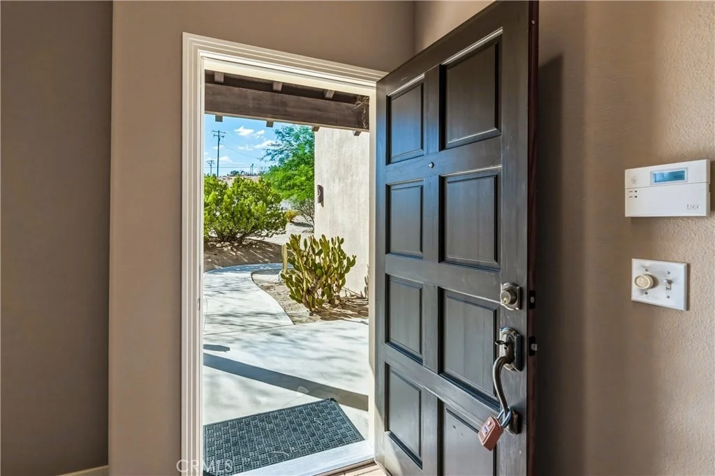 Photo of 6231 Mirlo