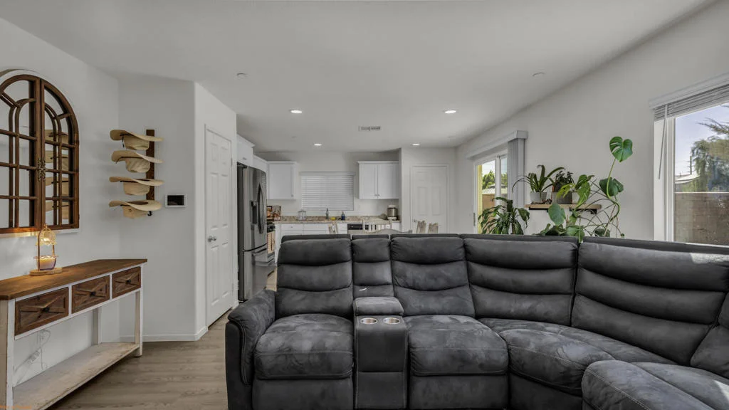 Photo of 85217 Avenida Reforma