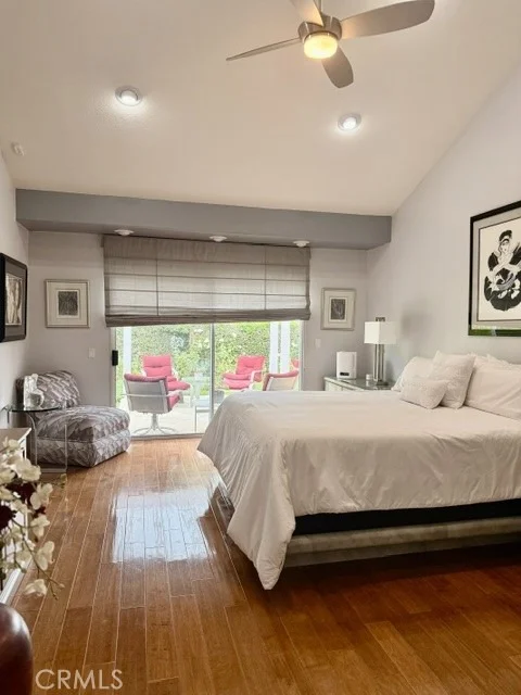 Photo of 3595 Mapleknoll