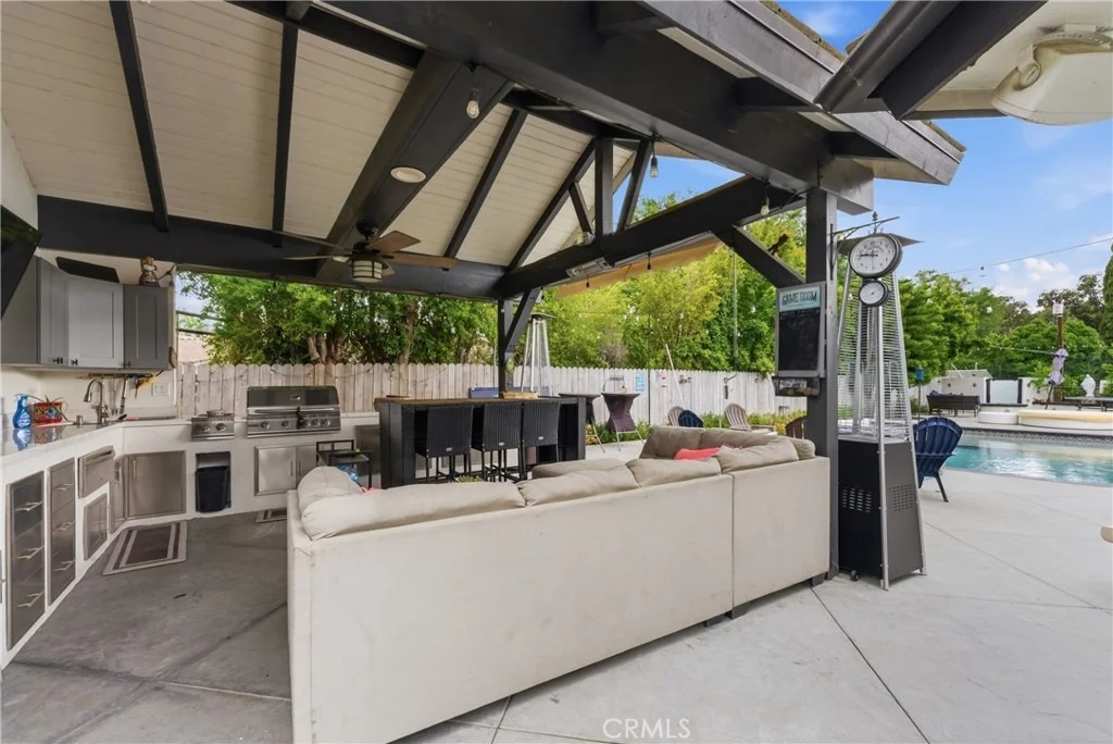 Photo of 520 W Hermosa