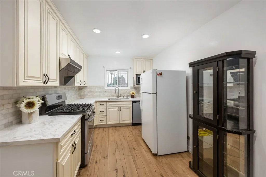 Photo of 5024 Baldwin Park Boulevard