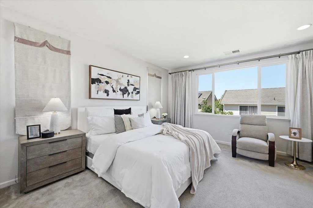Photo of 1367 Shore Drive
