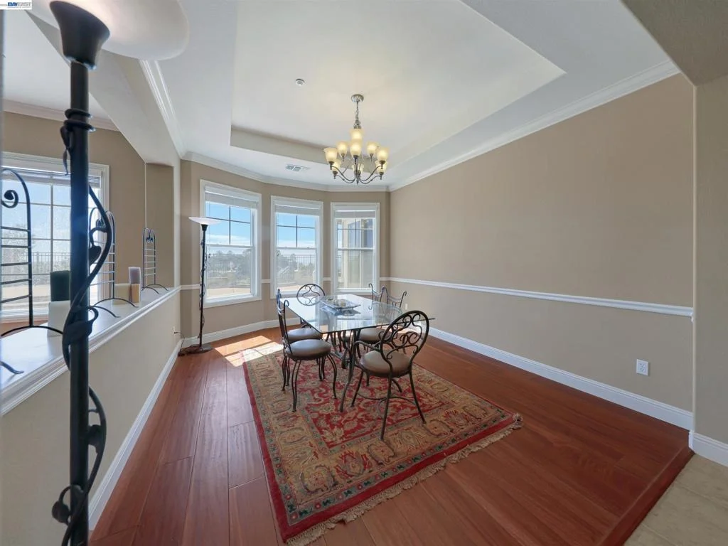 Photo of 131 Arundel Dr