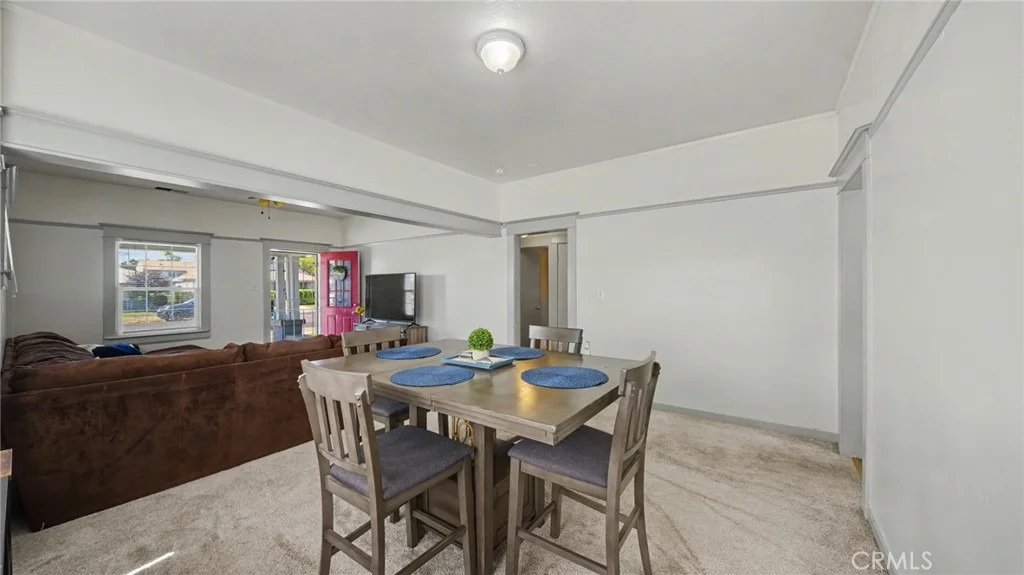 Photo of 115 W 19th