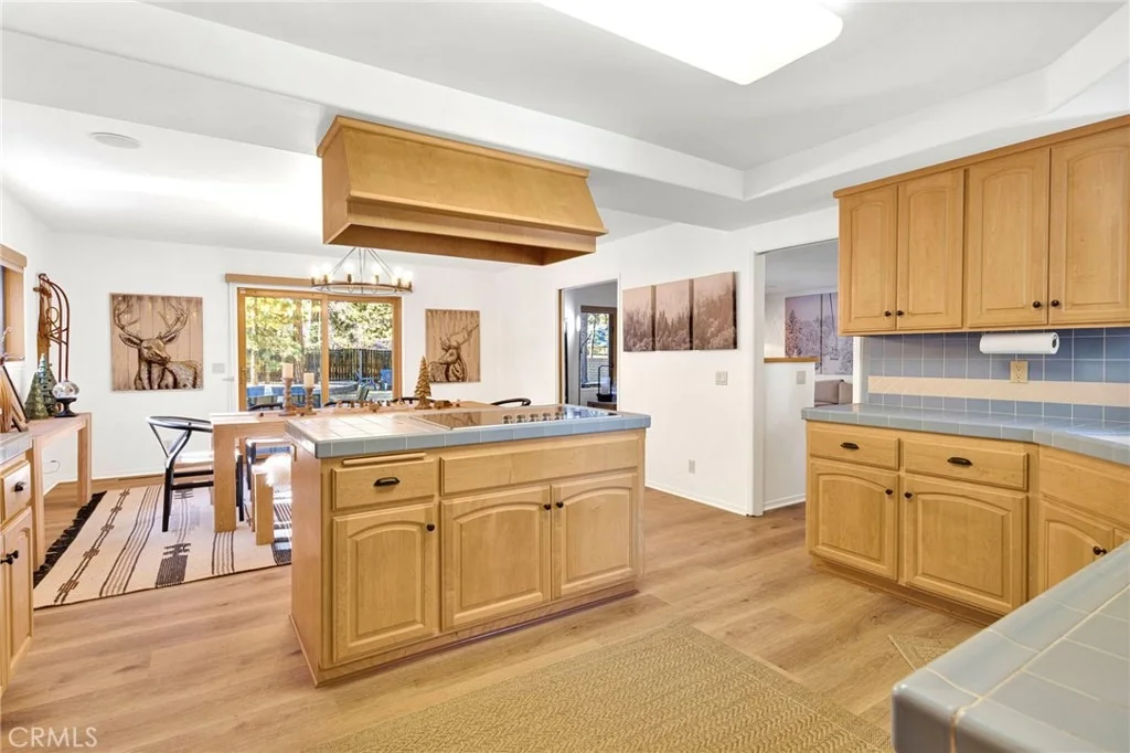 Photo of 556 Killington