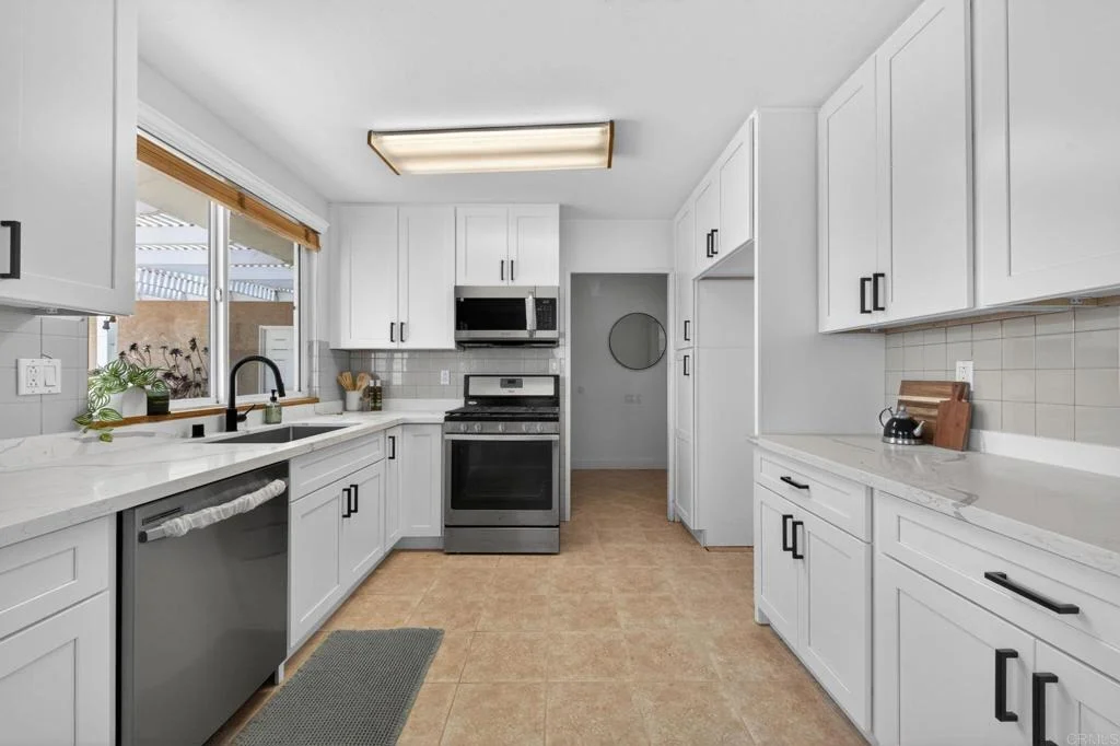 Photo of 13010 Neddick Avenue