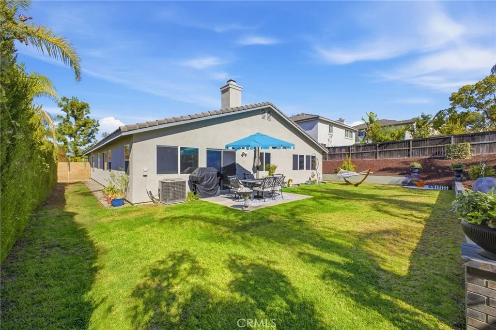 Photo of 3966 Bennett