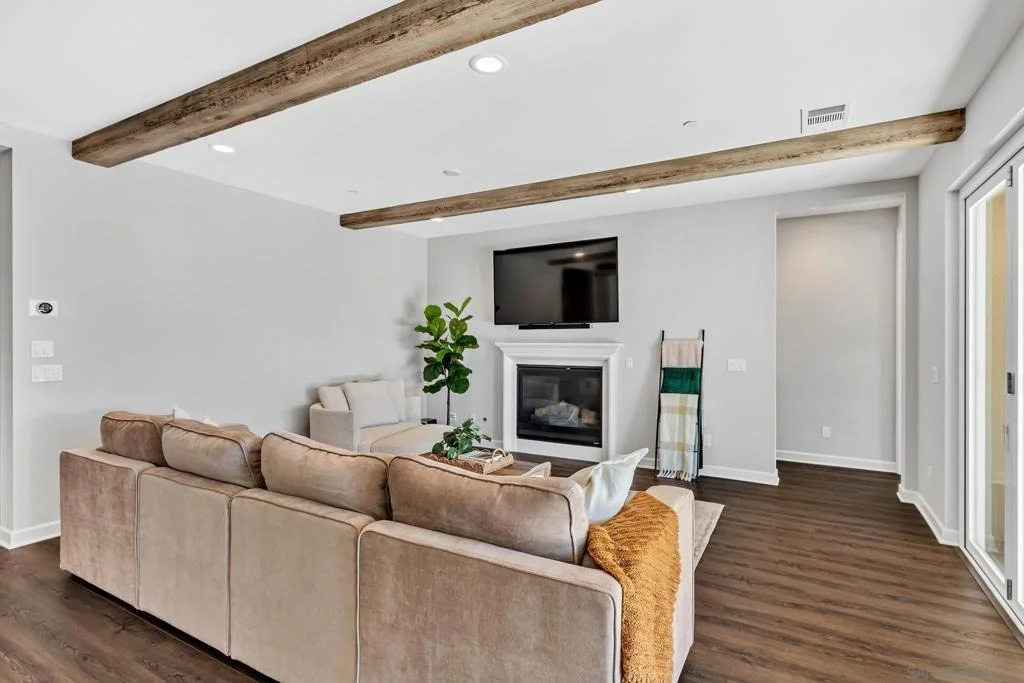 Photo of 1128 Witherby Ln