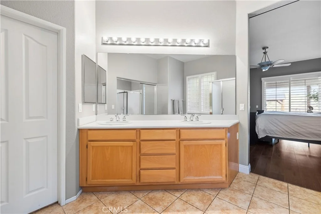 Photo of 34665 Desert Road
