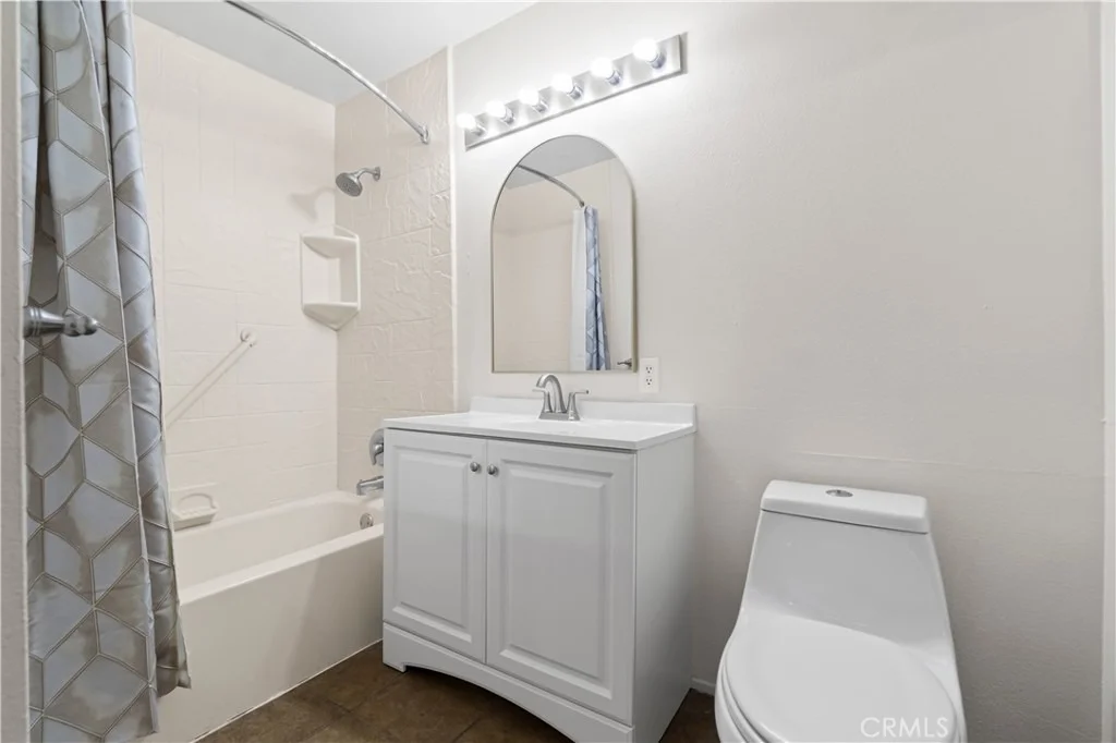 Photo of Unit 29 at 810 W Compton