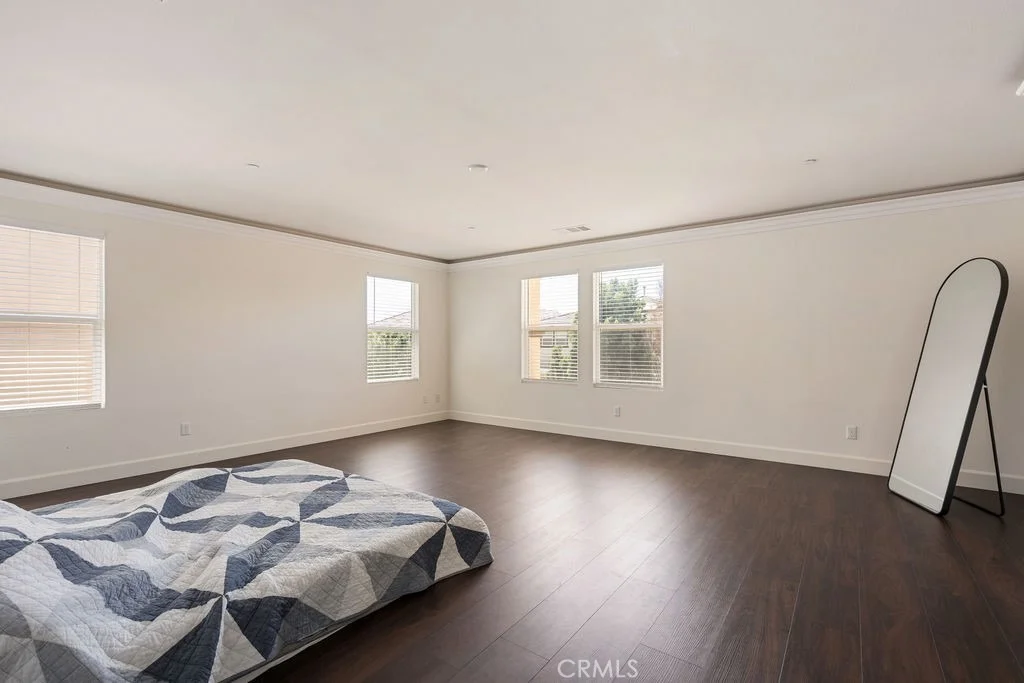 Photo of 39099 Crown Ranch Rd