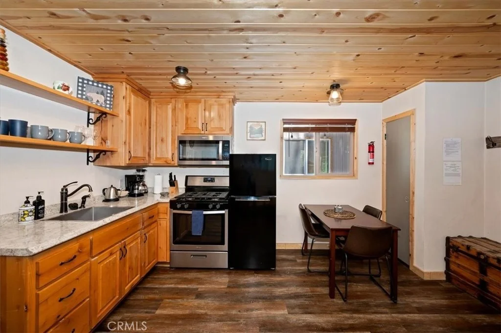 Photo of 728 Holmes Lane