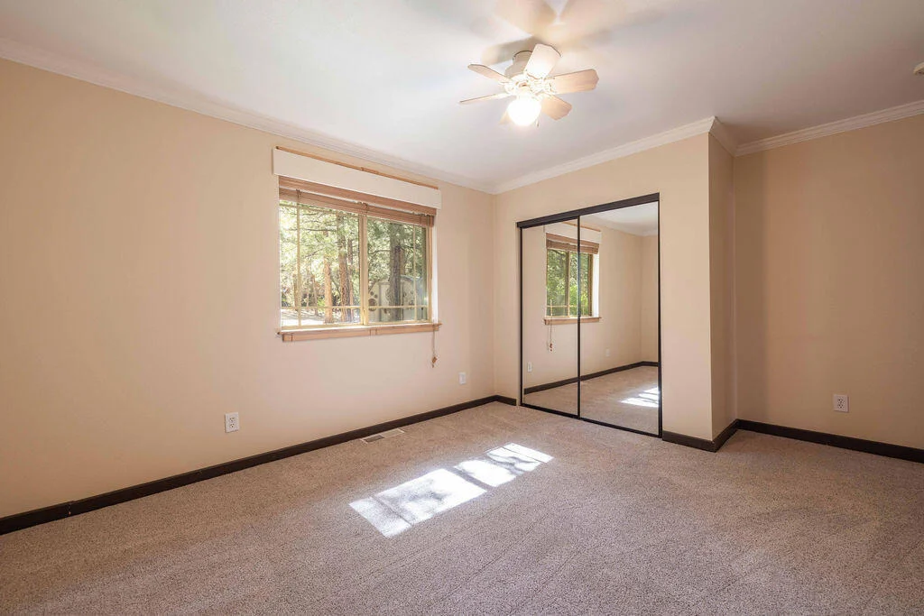 Photo of 661 Cedar Glen Drive