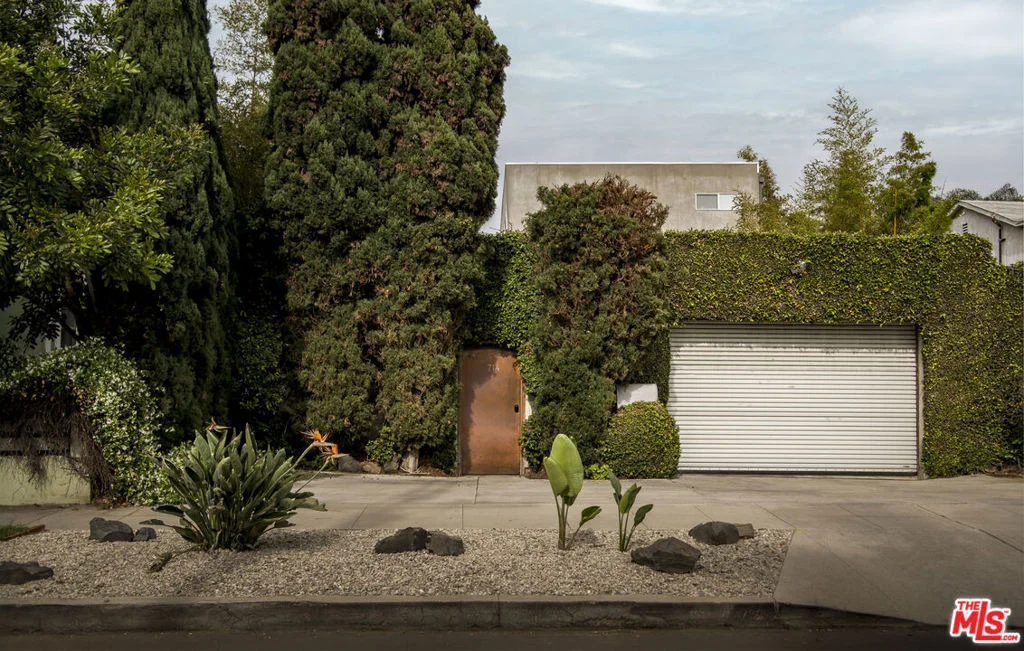 Photo of 714 6th Avenue