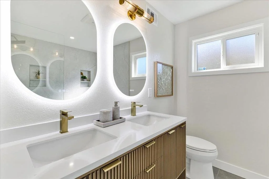 Photo of 4989 Vanderbilt Drive