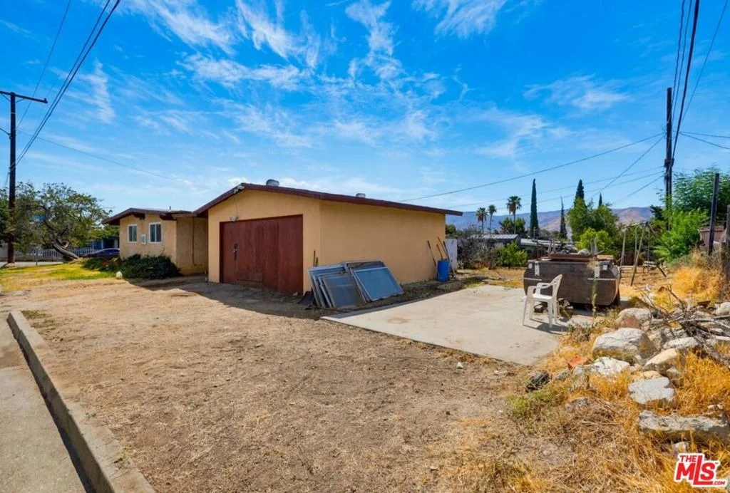 Photo of 1175 Weaver Street