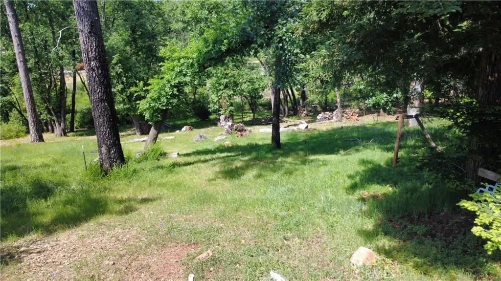 Photo of 231 Pinewood Drive