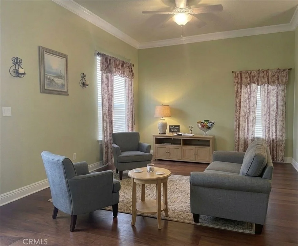 Photo of 82 N Wathen