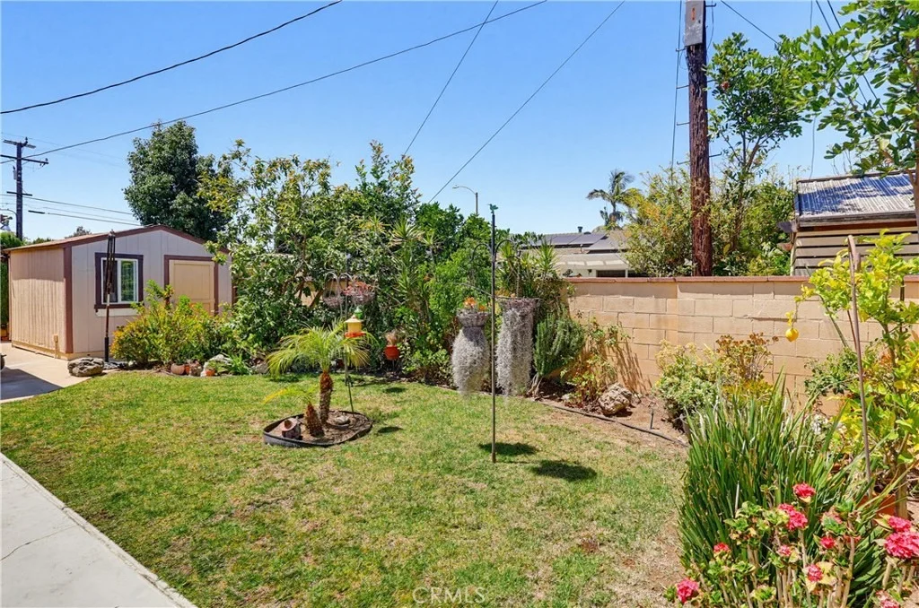 Photo of 555 W Shadwell
