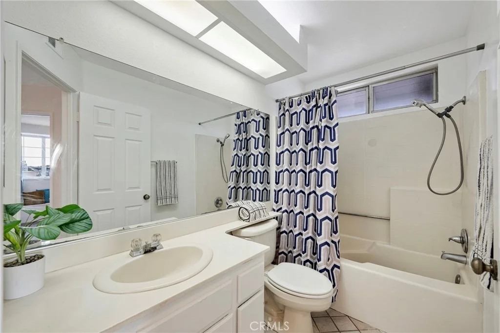 Photo of 2702 S George