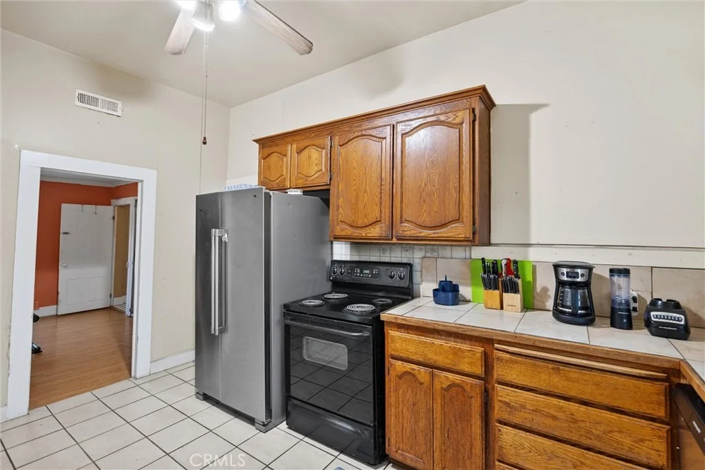 Photo of 855 Johnson