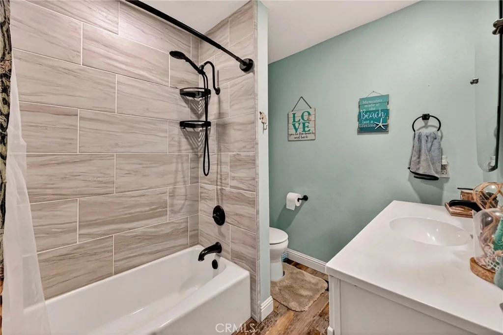 Photo of 14395 Skyway