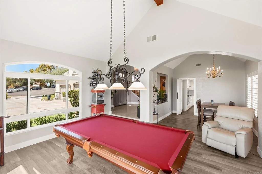 Photo of 3684 Maria Ln