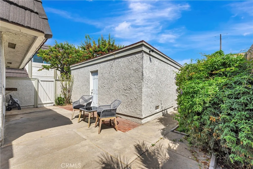 Photo of 5371 Victoria Place