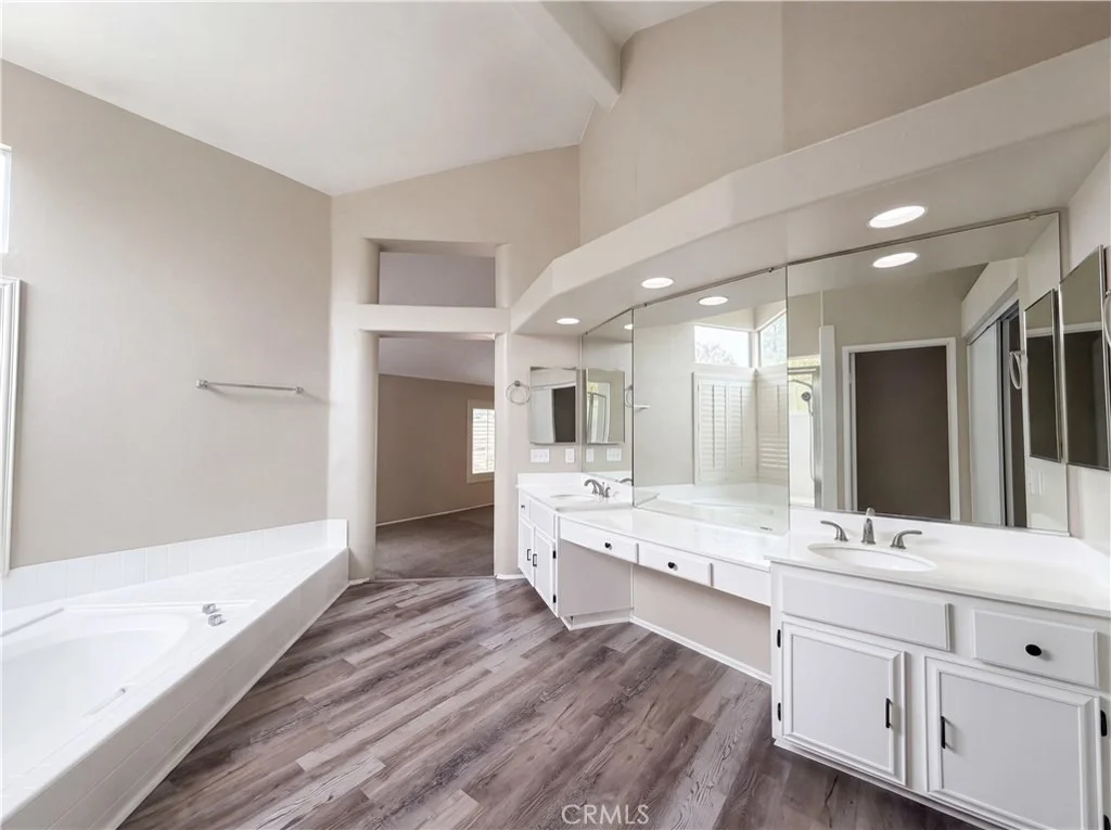 Photo of 39676 Ridgedale Drive