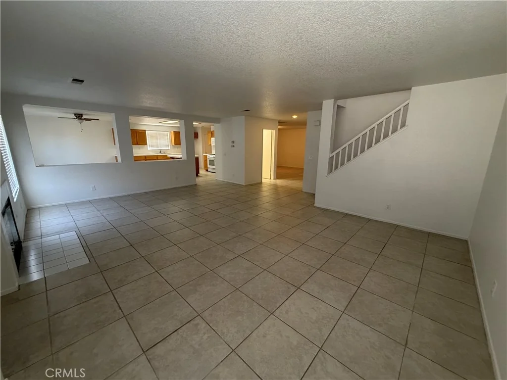 Photo of 38646 Annette Avenue