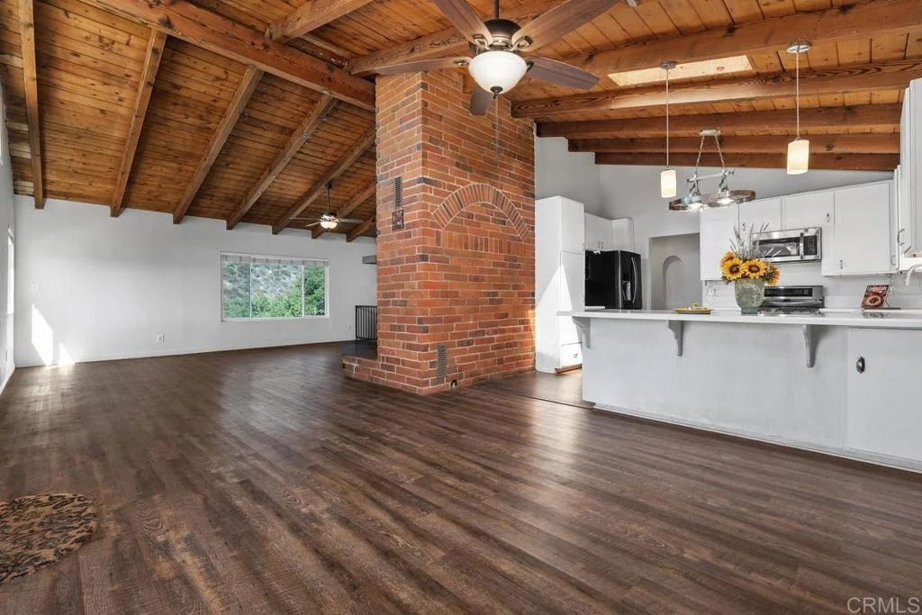 Photo of 3333 Suncrest
