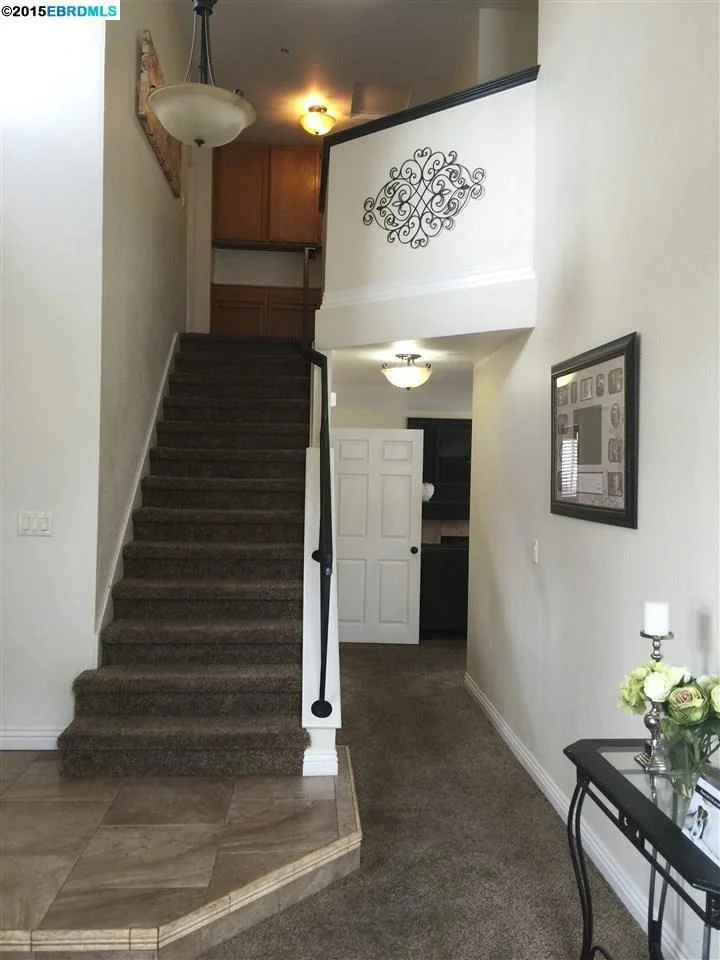 Photo of 1170 AMANDA CIR