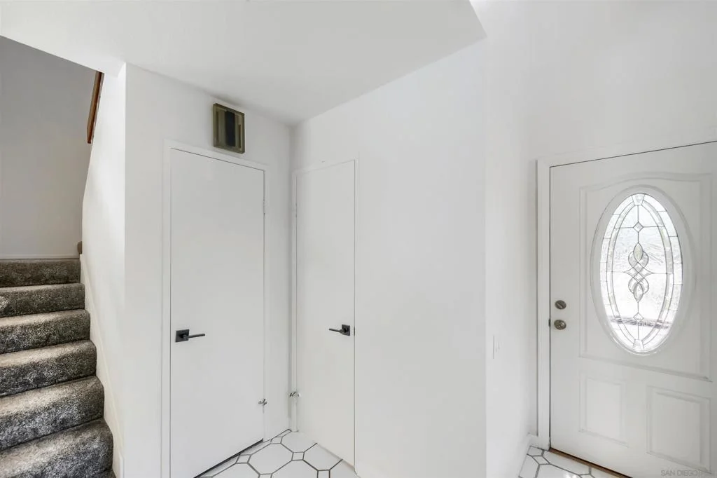 Photo of 5687 Menorca Dr