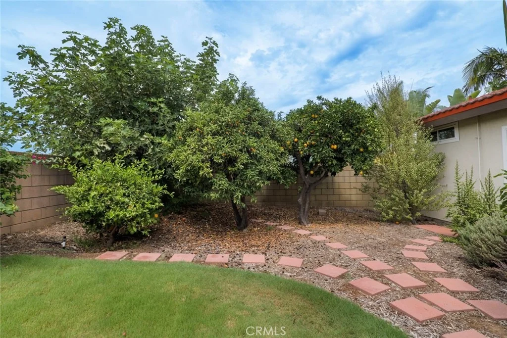 Photo of 831 Redlen Avenue