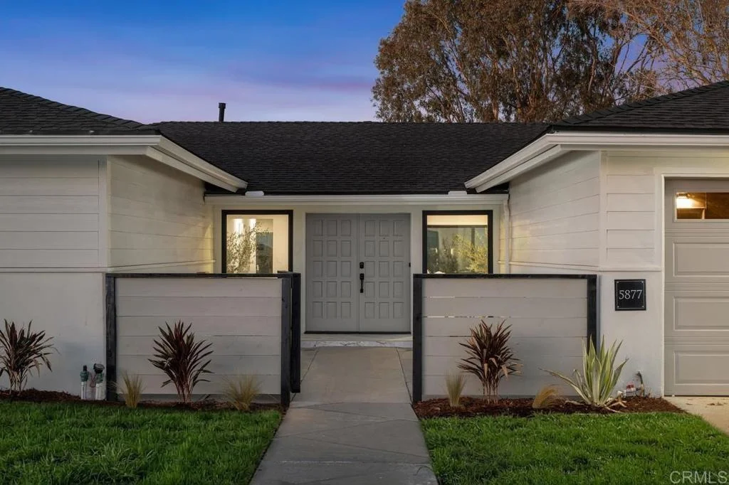 Photo of 5877 Soledad Mountain Road