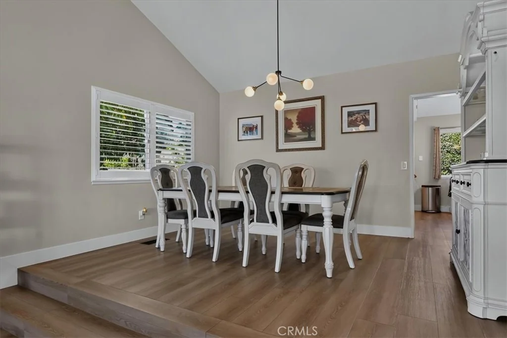 Photo of 2279 Shirley
