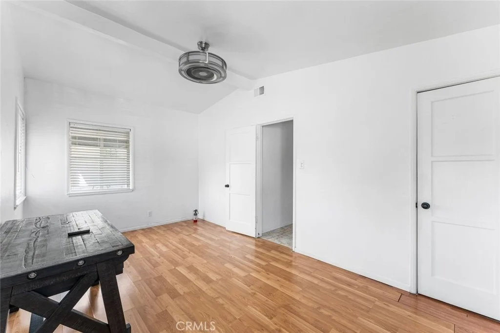 Photo of 7431 Vanalden