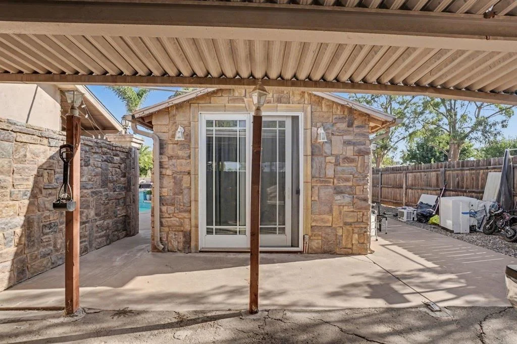 Photo of 1420 Hanson Lane