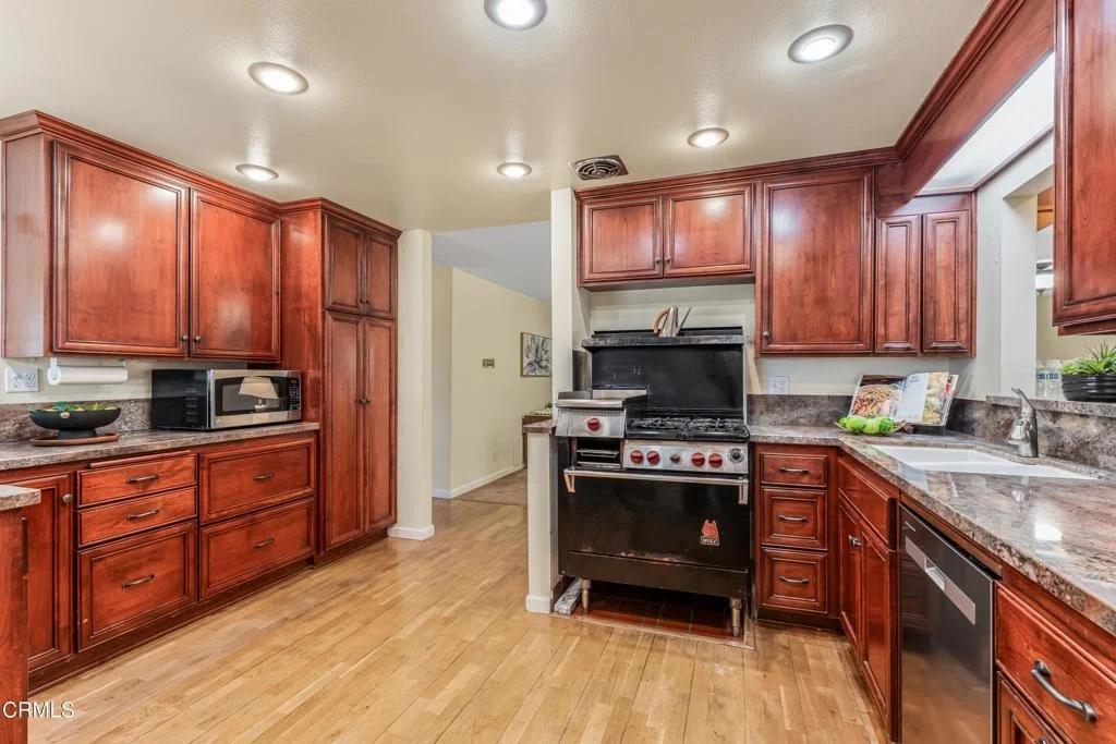 Photo of 512 S T Street