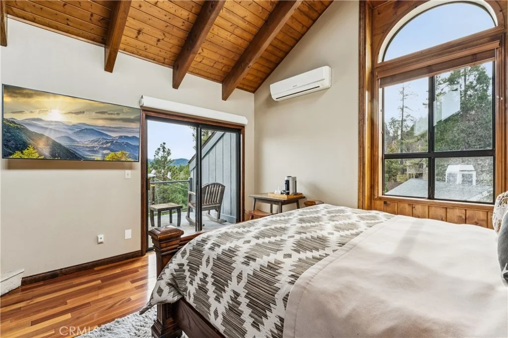 Photo of 892 Nadelhorn Drive