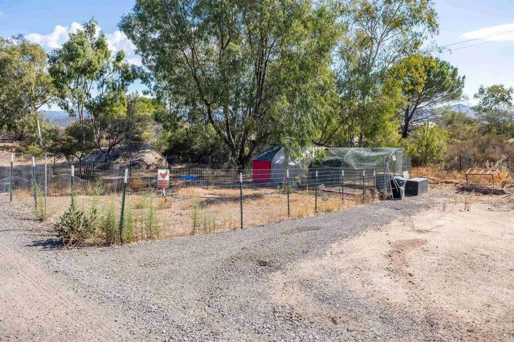 Photo of 3723 Carveacre Road