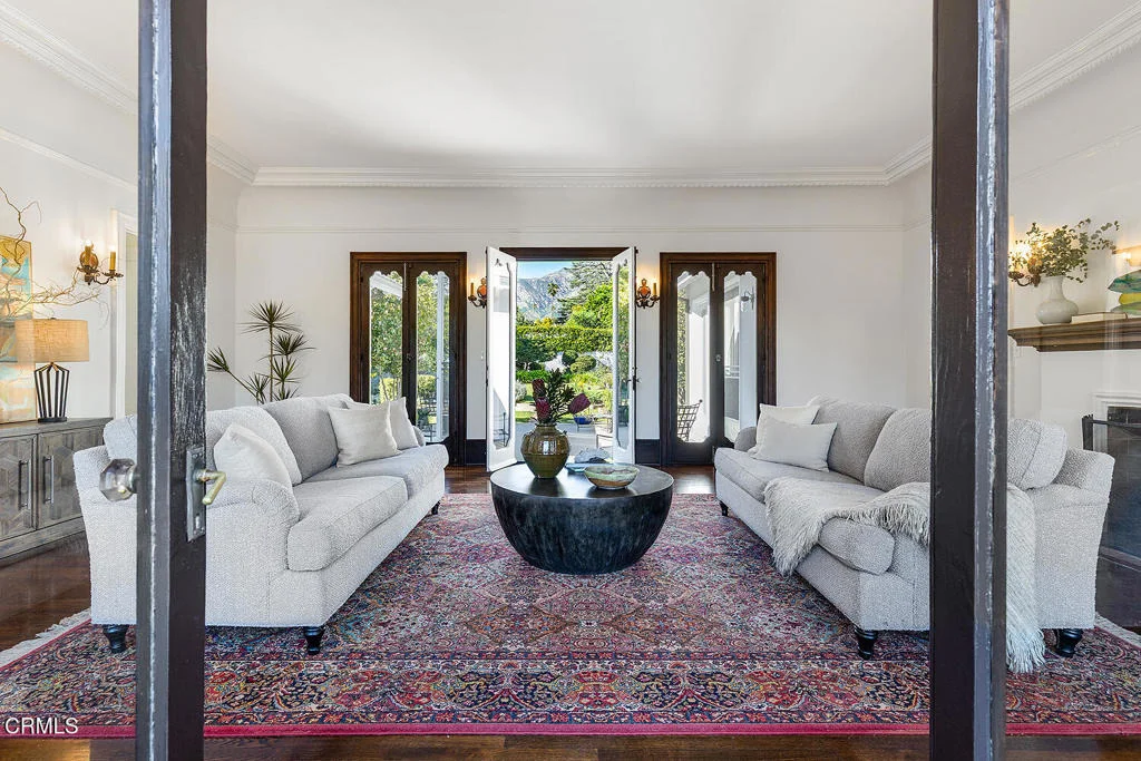 Photo of 1275 New York Drive