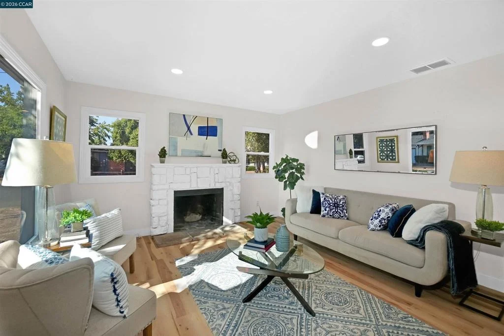 Photo of 2150 5Th Ave