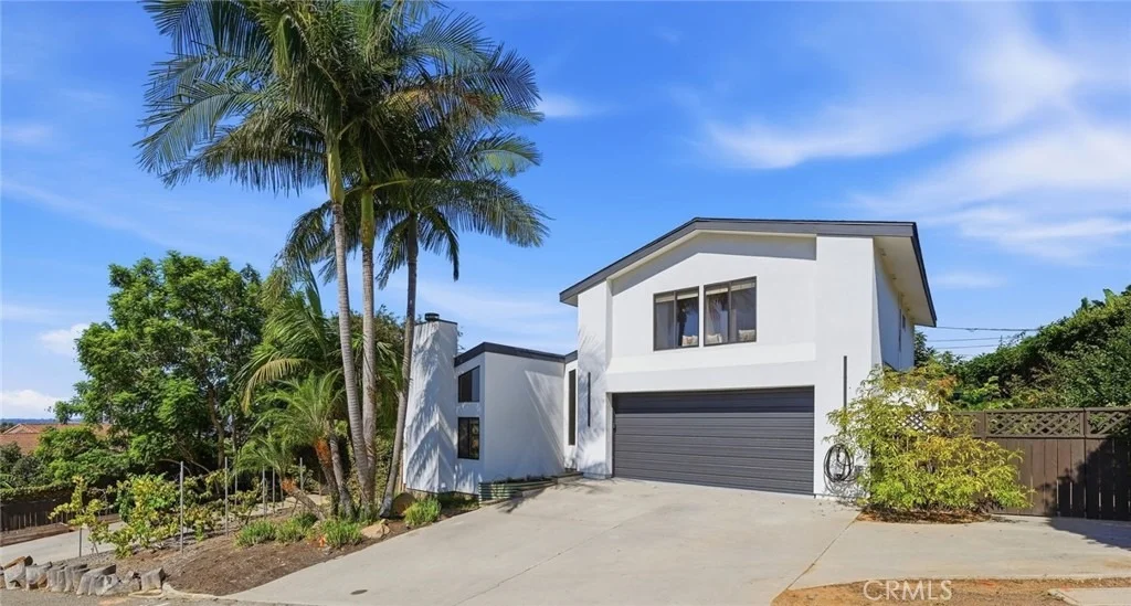 Photo of 1931 Warmlands Avenue