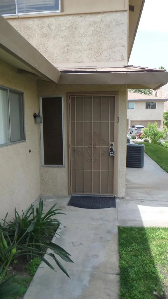 Photo of Unit 3 at 72694 Eagle Road