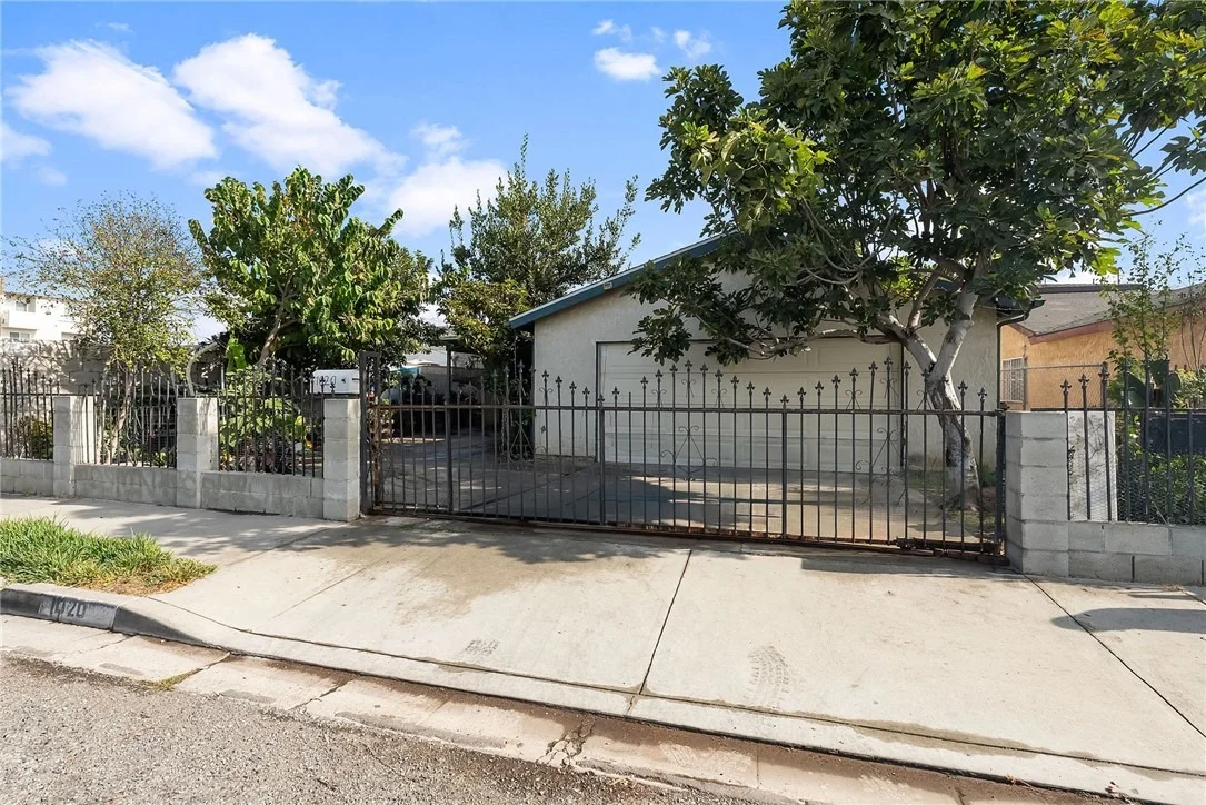 Photo of 1020 N Kemp