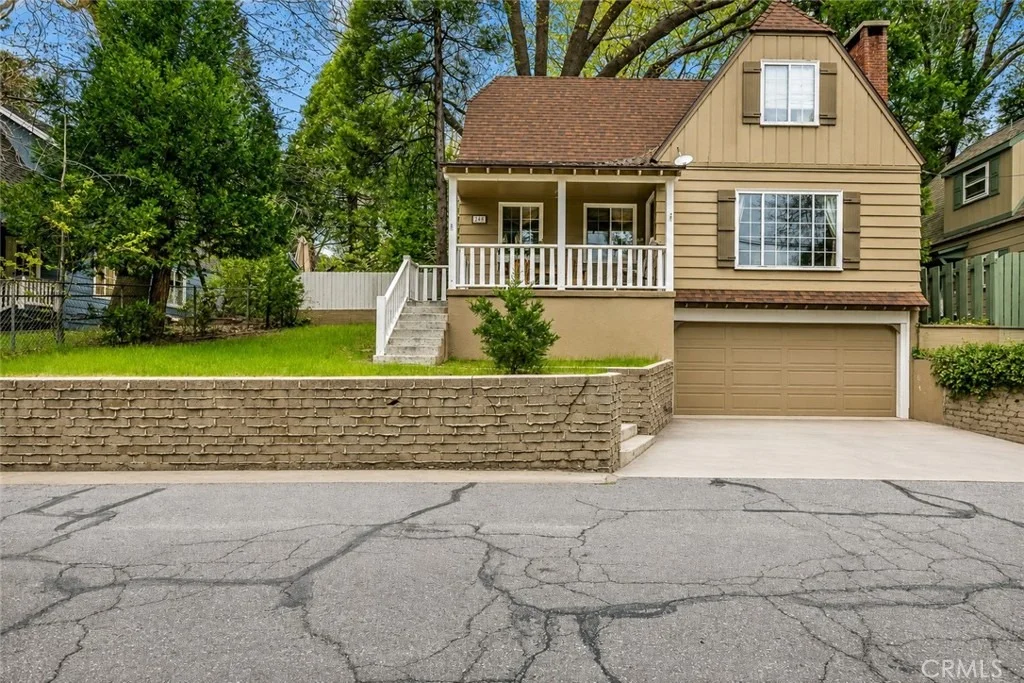 Photo of 248 Oak